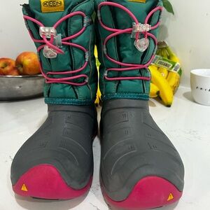 Keen Kids' Teal and Pink Snow Boots Size 5